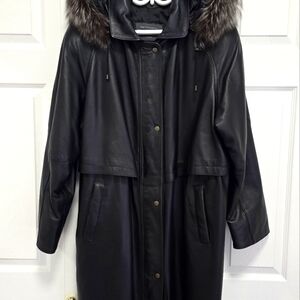 Ladies 3/4 Length Fall or Winter Leather Coat # 32